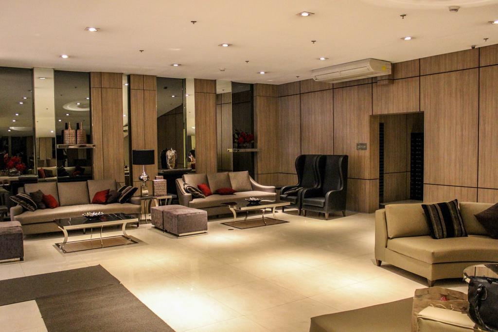 Gilmore Apartment At Princeton Residences Condominium Manila Zimmer foto
